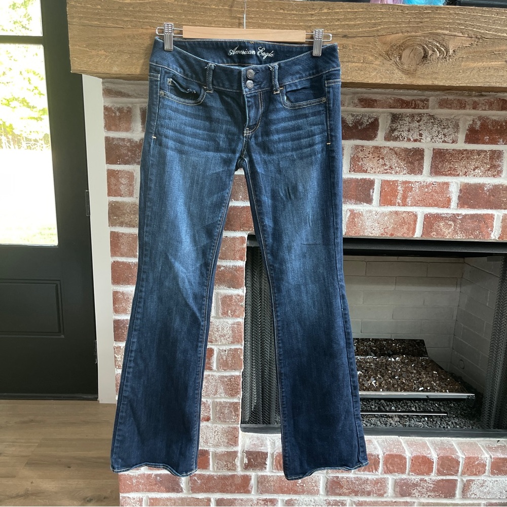 American Eagle Outfitters Women's Artist Blue Jeans size 4